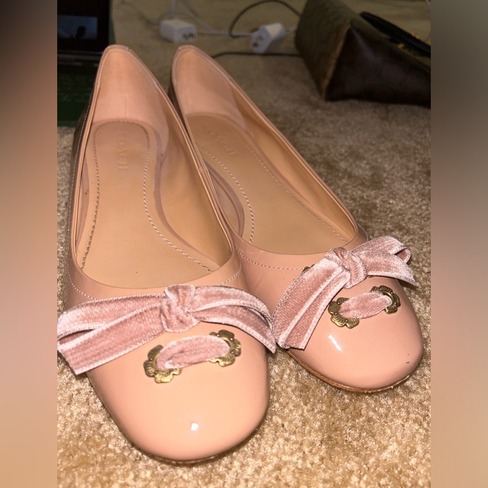 cute COACH vintage dress shoes